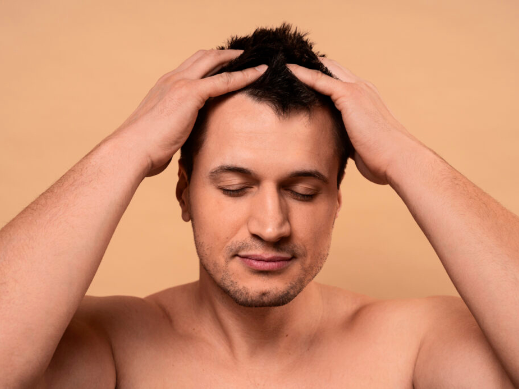 Washing Your Hair Every Day: What’s the Impact?